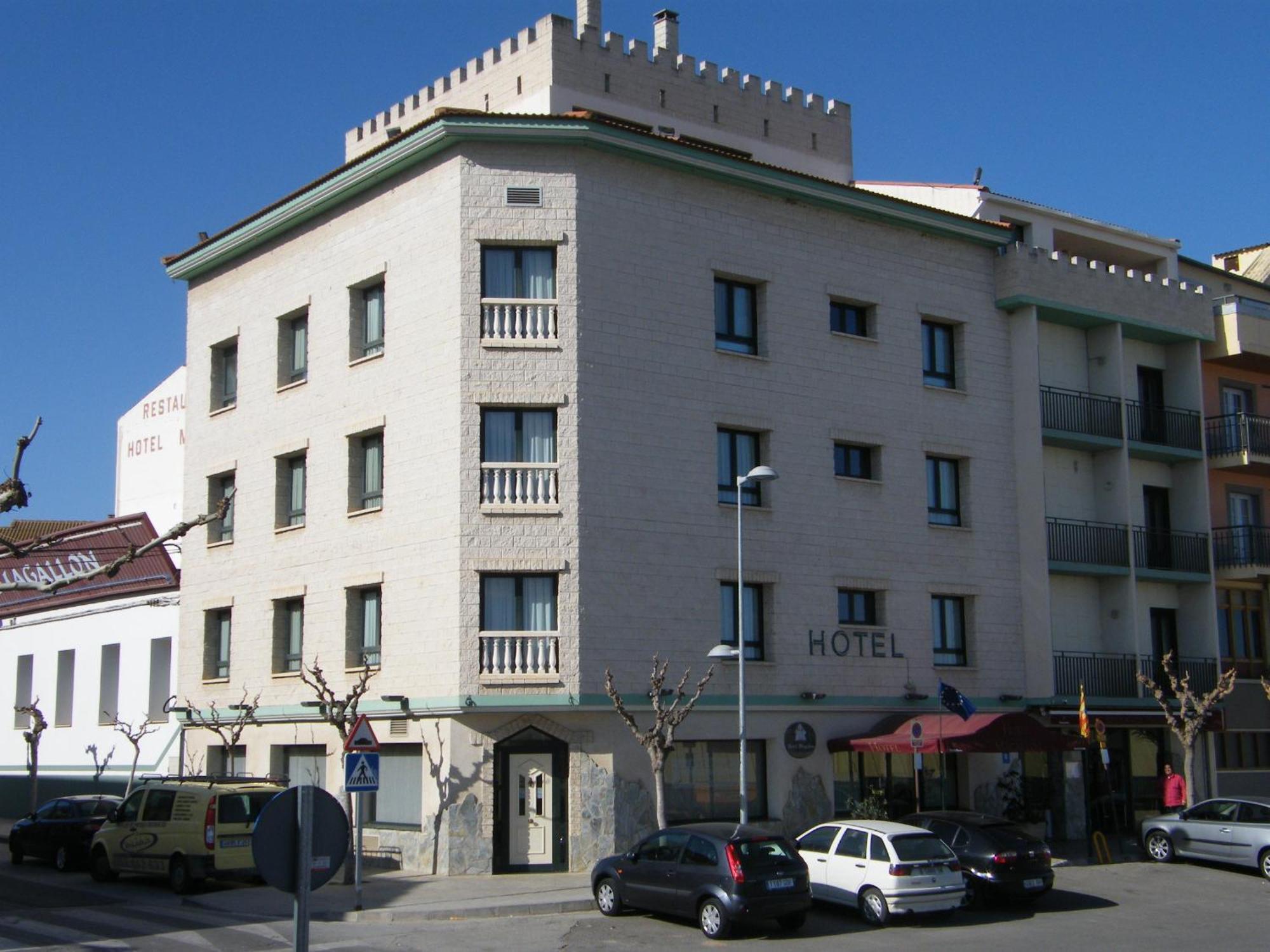 Hotel Magallon Caspe Εξωτερικό φωτογραφία